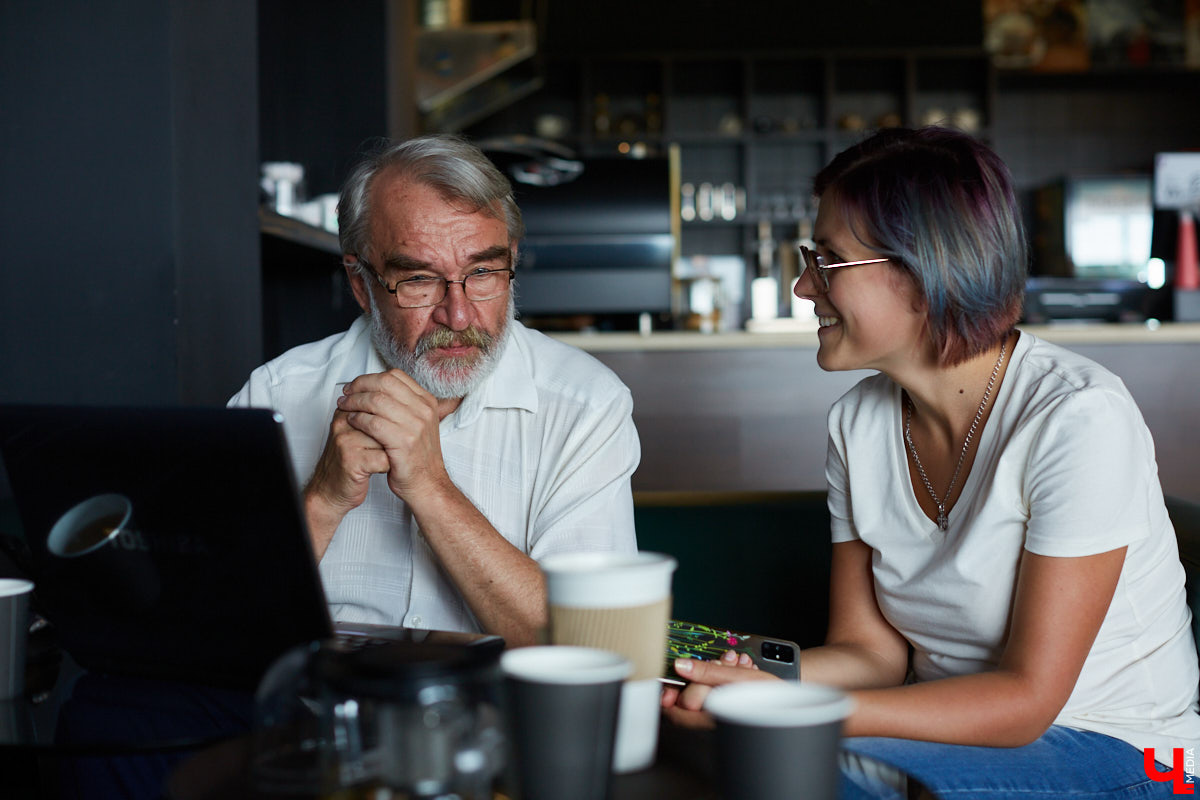 История полна удивительных совпадений. Например, вы знали, что наш Тимофей Копылов и Федор Шаляпин - в какой-то мере односельчане? Мы тоже удивлены. Но из песни слов не выкинешь!