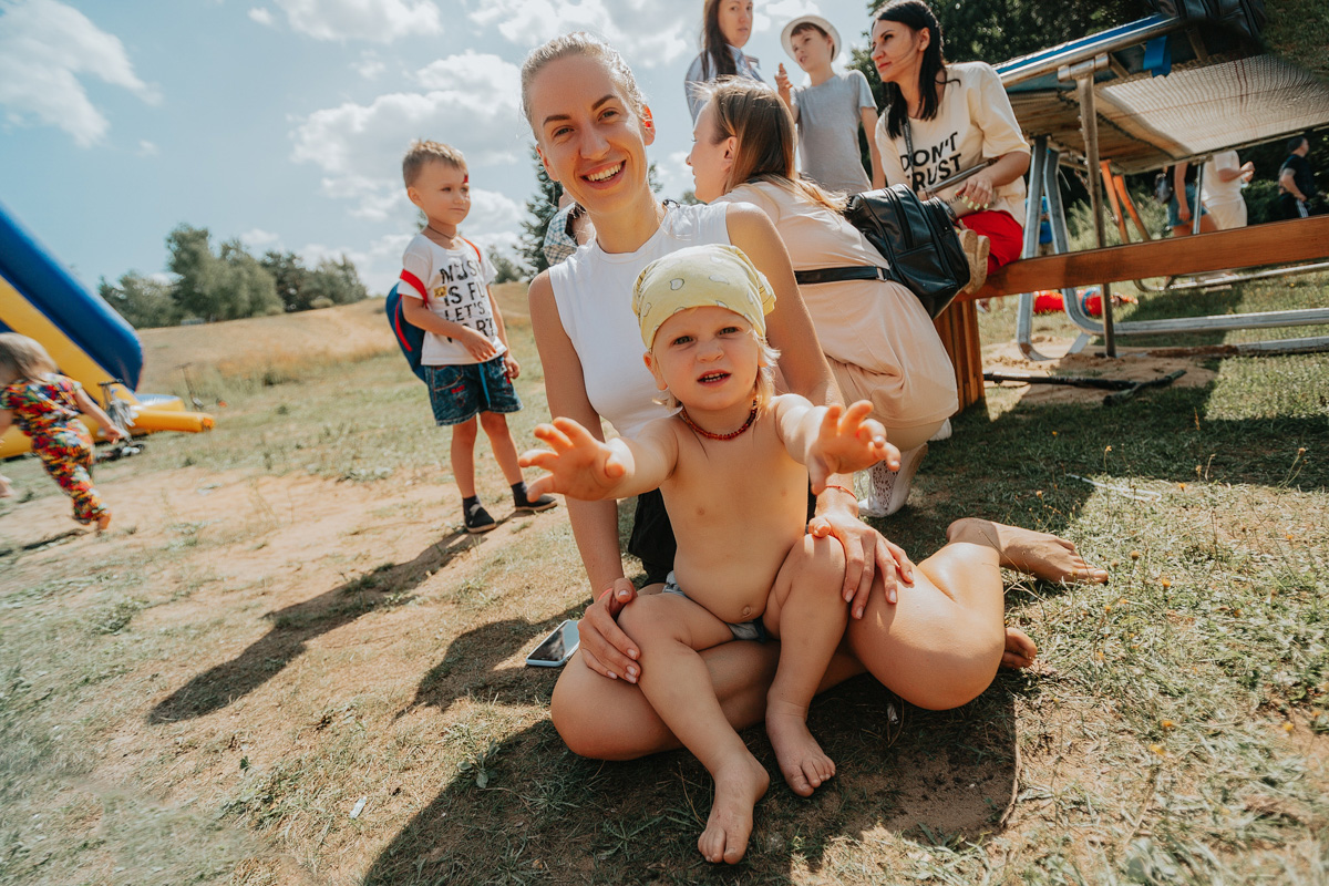 В минувшие выходные владимирцы шумно отмечали день рождения Загородного парка. Самые яркие события праздника прошли в районе озера.