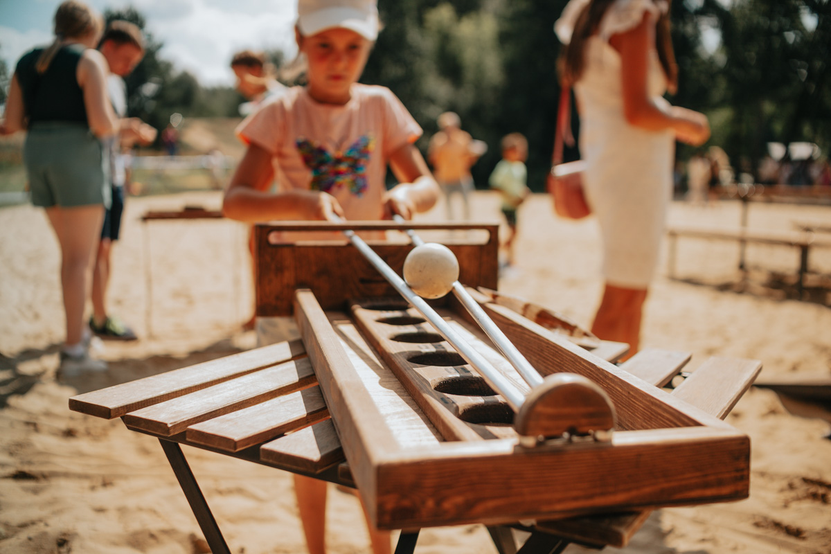 В минувшие выходные владимирцы шумно отмечали день рождения Загородного парка. Самые яркие события праздника прошли в районе озера.