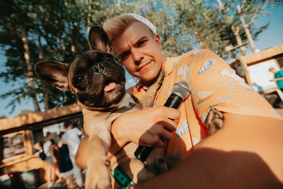 В минувшие выходные владимирцы шумно отмечали день рождения Загородного парка. Самые яркие события праздника прошли в районе озера.