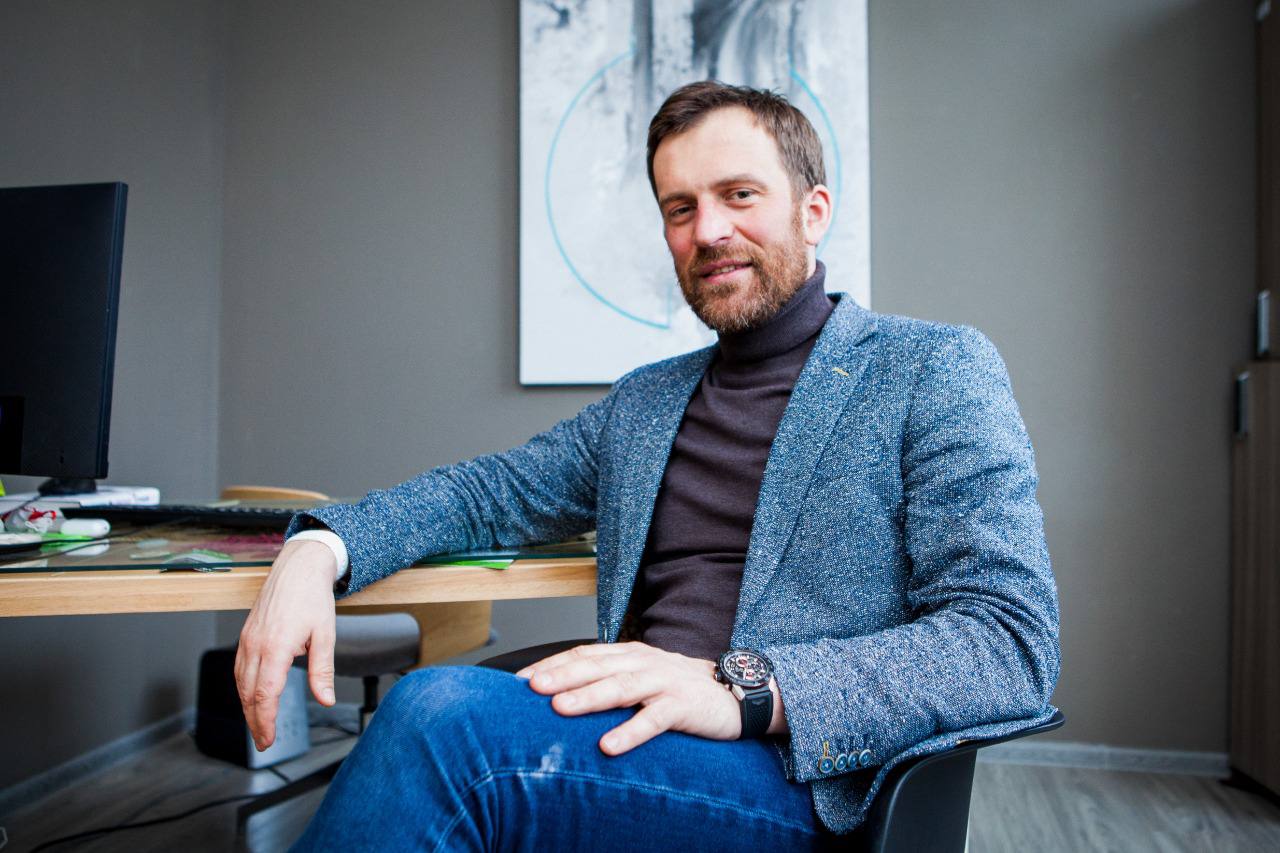 Биохакинг — синтез здорового образа жизни и превентивного подхода к своему здоровью. Читайте истории владимирцев, которые уже бросают вызов возрастным рамкам, в материале «Ключ-Медиа».