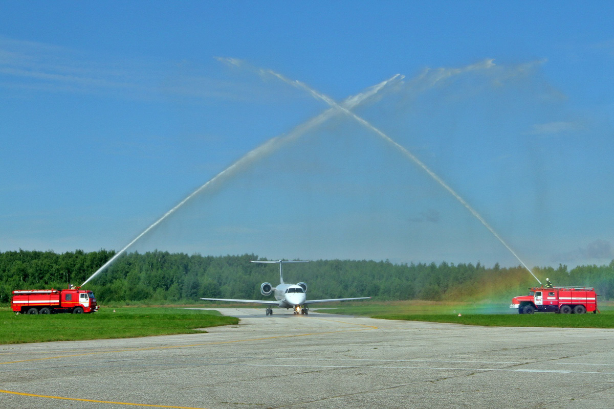 Агенты ЦРУ душу бы продали за такой отчет. Но теперь все строго по несекретным документам — рассказываем историю владимирской авиации. Ведь есть важный повод — 75-летие аэропорта «Семязино».