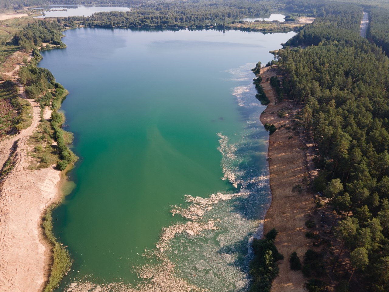 Владимир «лечат» от пробок и небезопасных перекрестков. А что еще творится с дорогами в 33-м регионе? Собрали подборку самых актуальных перемен.