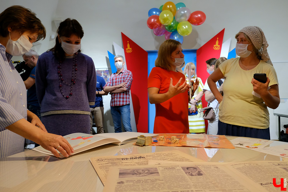 3000 рублей на «окультуривание». Молодежь может оформить «Пушкинскую карту» и бесплатно посещать музеи, спектакли и концерты. Посмотрели, где во Владимирской области уже можно потратить эти деньги.