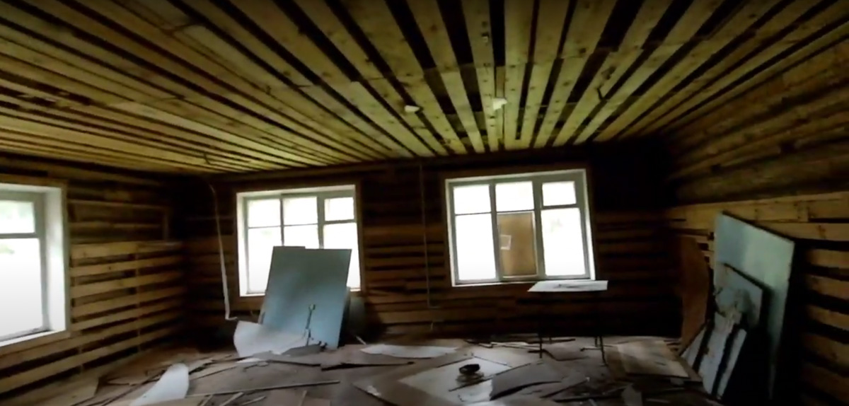 Видеоблогер Михаил Слуцкий побывал в заброшенном пионерлагере «Чайка». Он поделился с нами кадрами и впечатлениями от посещения этого объекта.