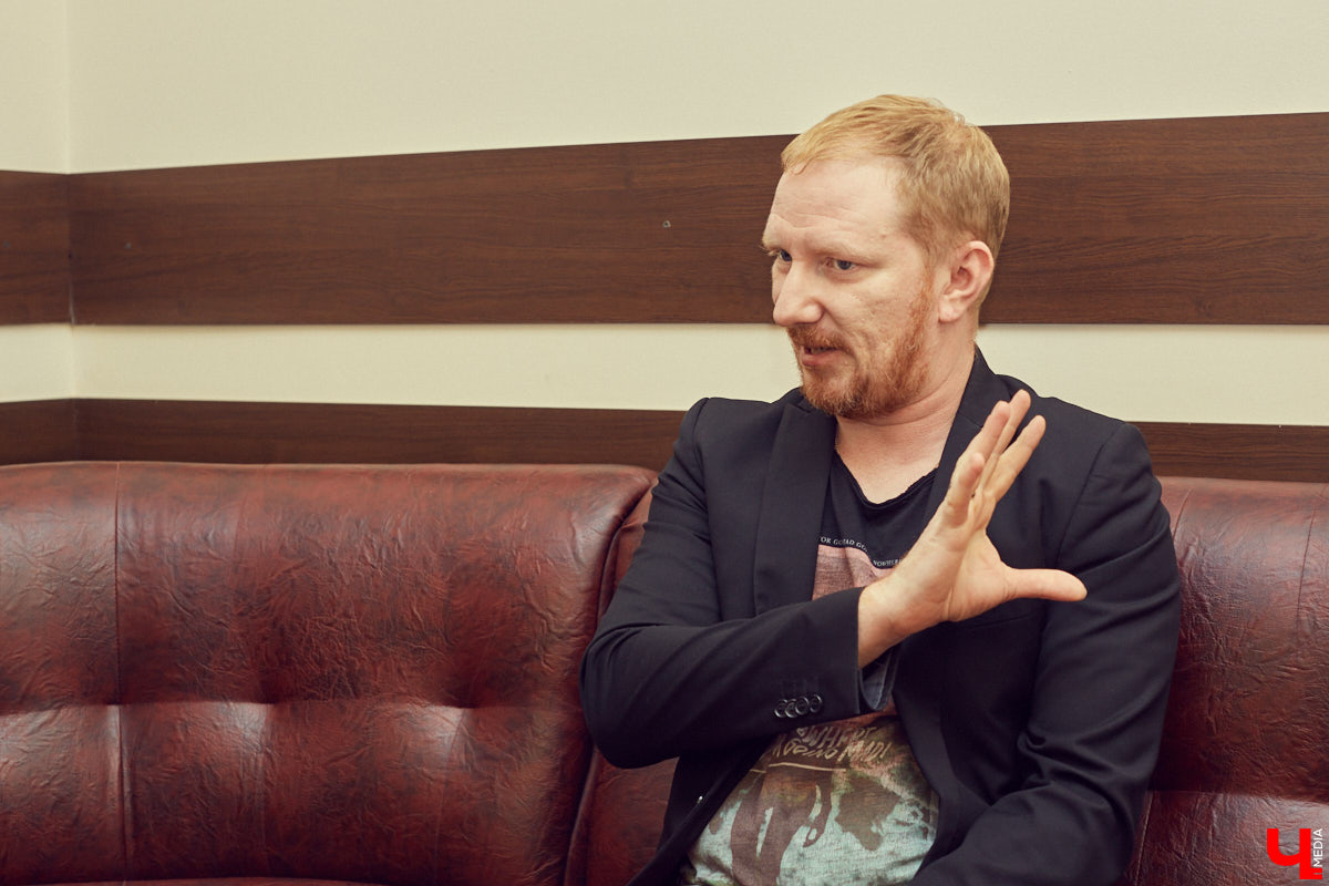 Вечернее выступление «Братьев Грим» на стадионе «Лыбедь». Как это было и при чем здесь экология?