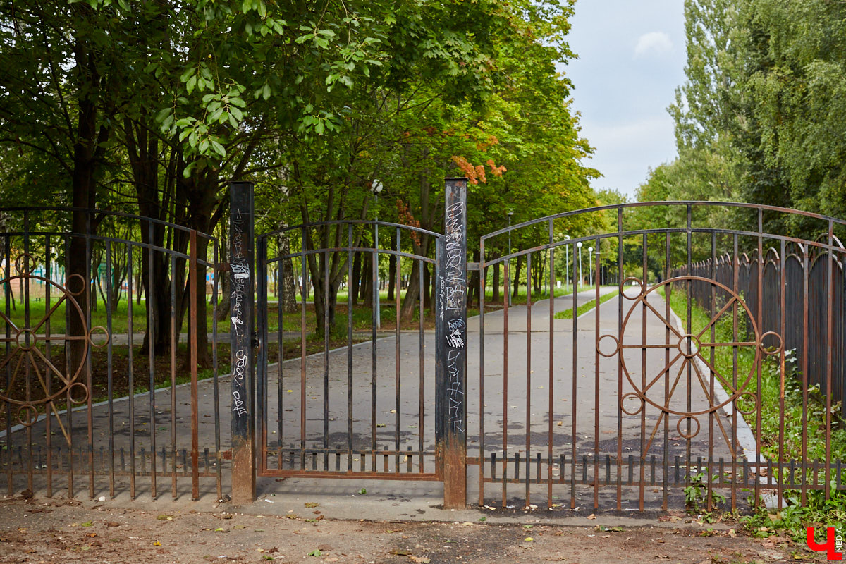 Обзор новостей об обновлениях в парках и скверах Владимира.