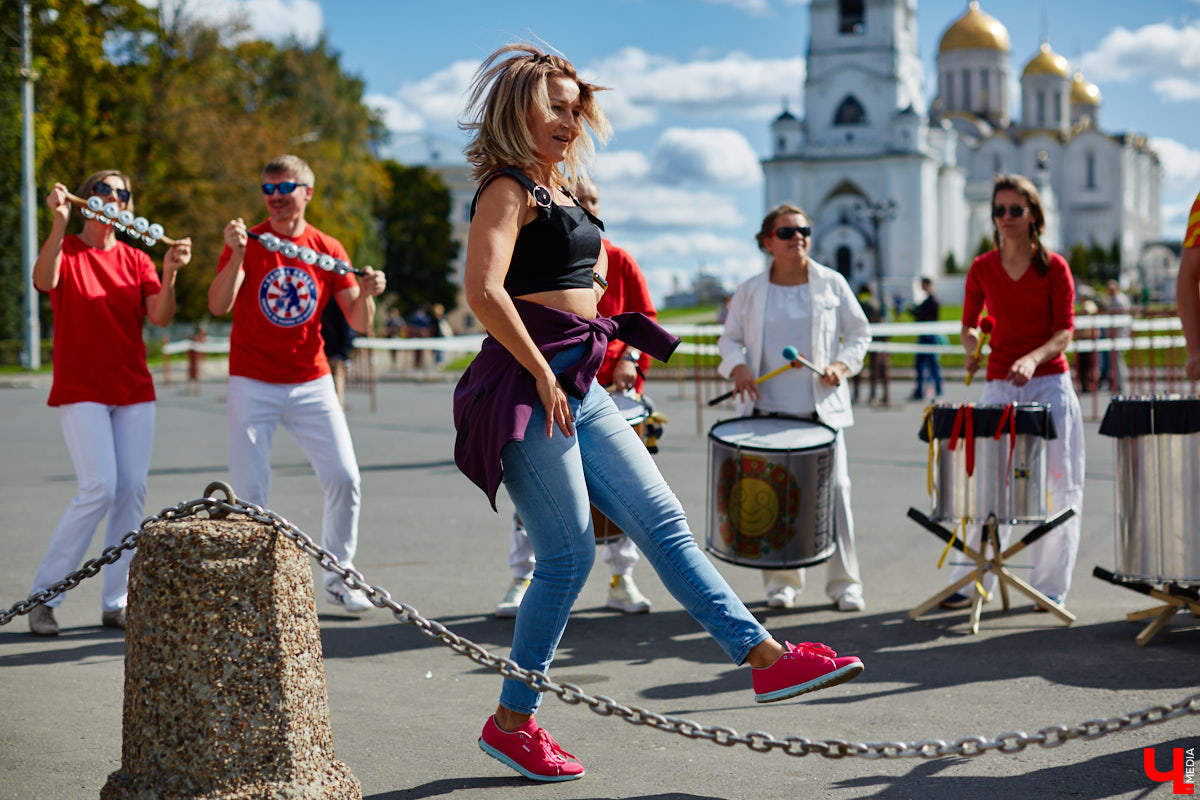 Музыкальные представления, спортивные состязания, всевозможные мастер-классы и многое другое: самые яркие моменты главного события города в материале «Ключ-Медиа».