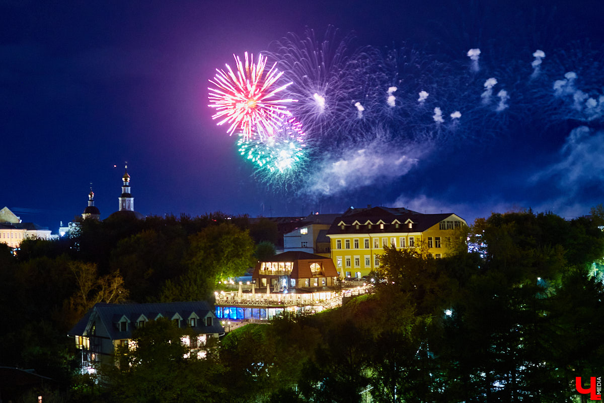 Музыкальные представления, спортивные состязания, всевозможные мастер-классы и многое другое: самые яркие моменты главного события города в материале «Ключ-Медиа».