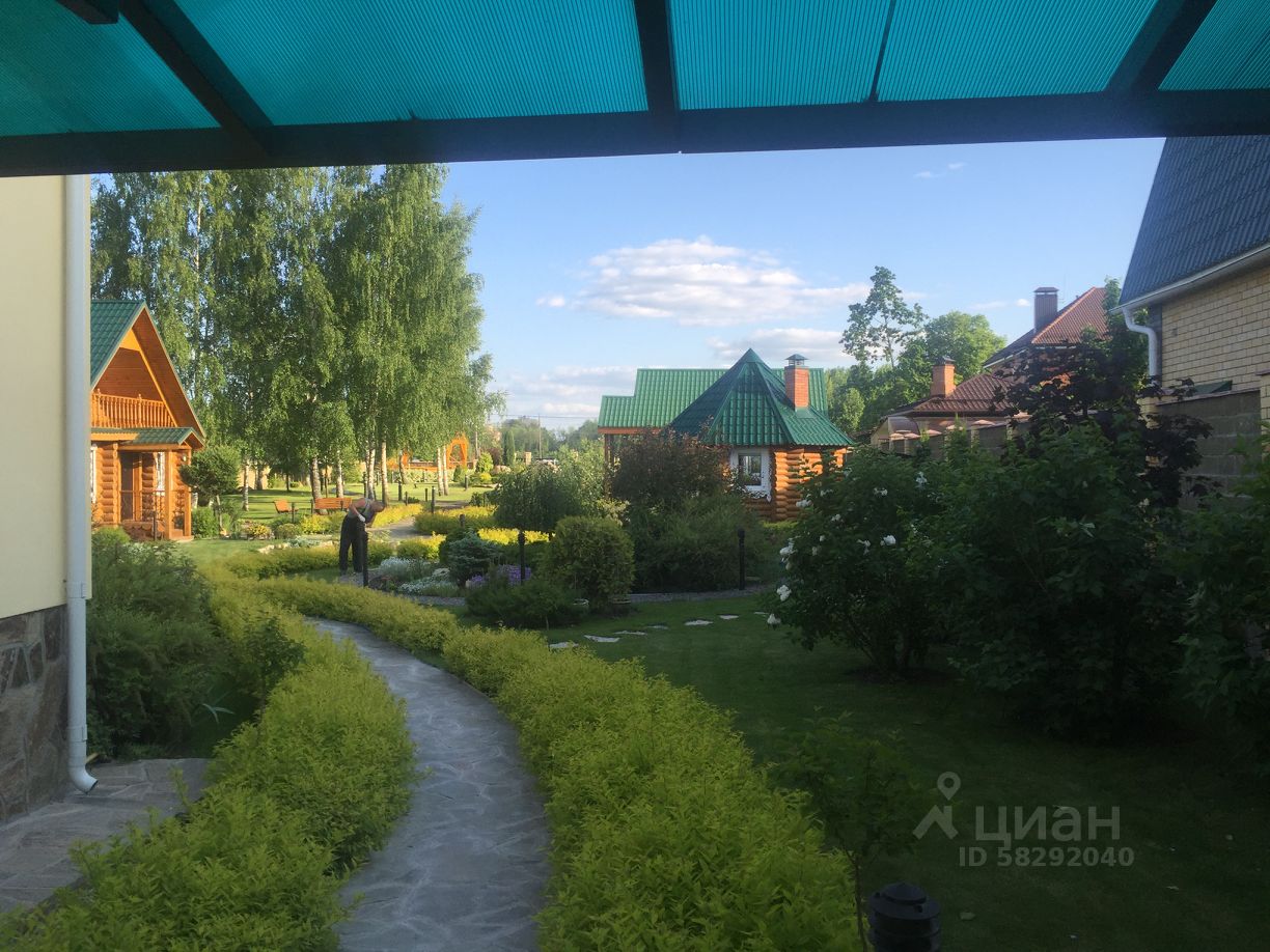 Особняк, который стоит как самый дорогой в России Ferrari, — да, это роскошь. Но он такой не один. «Ключ-Медиа» собрал для вас 5 элитных вариантов, которые можно найти на владимирском рынке недвижимости.