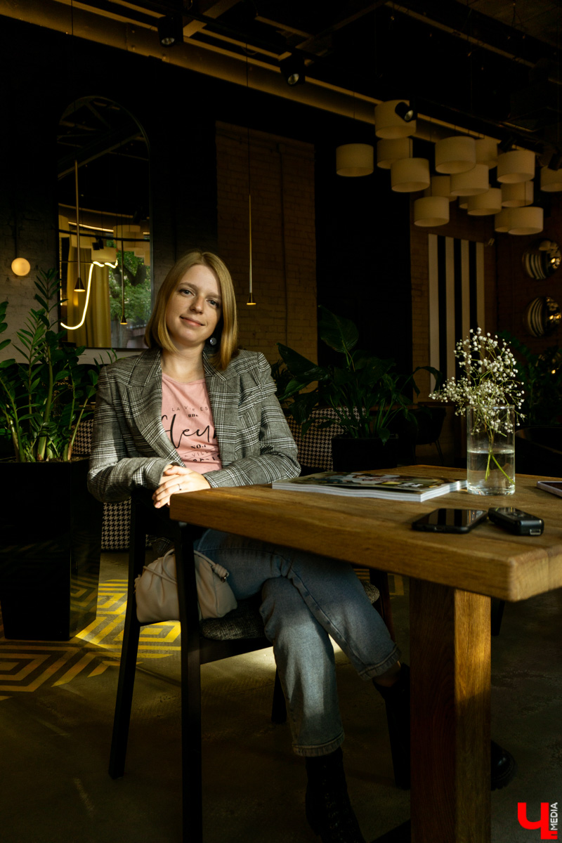 Как стать моделью во Владимире? С чего начать и куда карьера приведет? Разбираемся с директором владимирского филиала модельного агентства «SIGMA» Юлией Пичугиной.