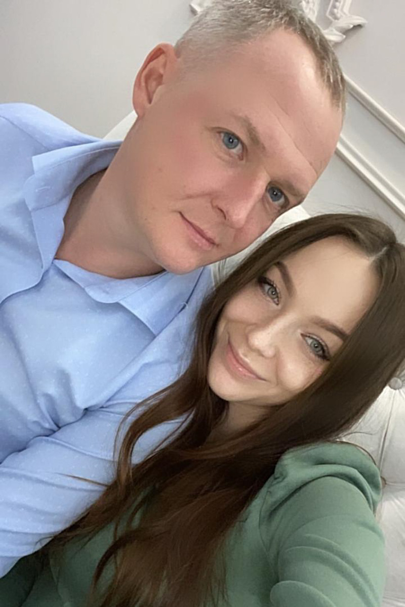 Разница в возрасте может стать проблемой в отношениях? Или настоящему семейному счастью она никогда не будет помехой? Мы задали этот вопрос трем владимирским парам, чьи союзы можно назвать неравными.