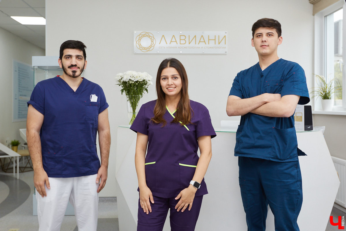 Здоровая и ровная улыбка доступны в любом возрасте. Профессионалы помогут достичь этого, подобрав элайнеры или брекет-систему. С чего начать, как проходит лечение и какова его стоимость — в разговоре со специалистом стоматологии «Лавиани».