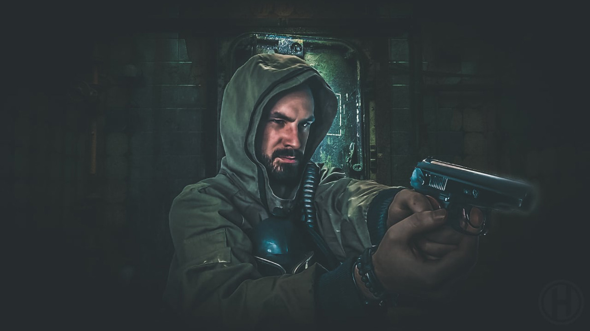 Стримеры Александр Корнилов и Святослав Логинов на прямых трансляциях как рыбы в воде. Один работает в информационном жанре, другой – в развлекательном. Но оба живут в областном центре.