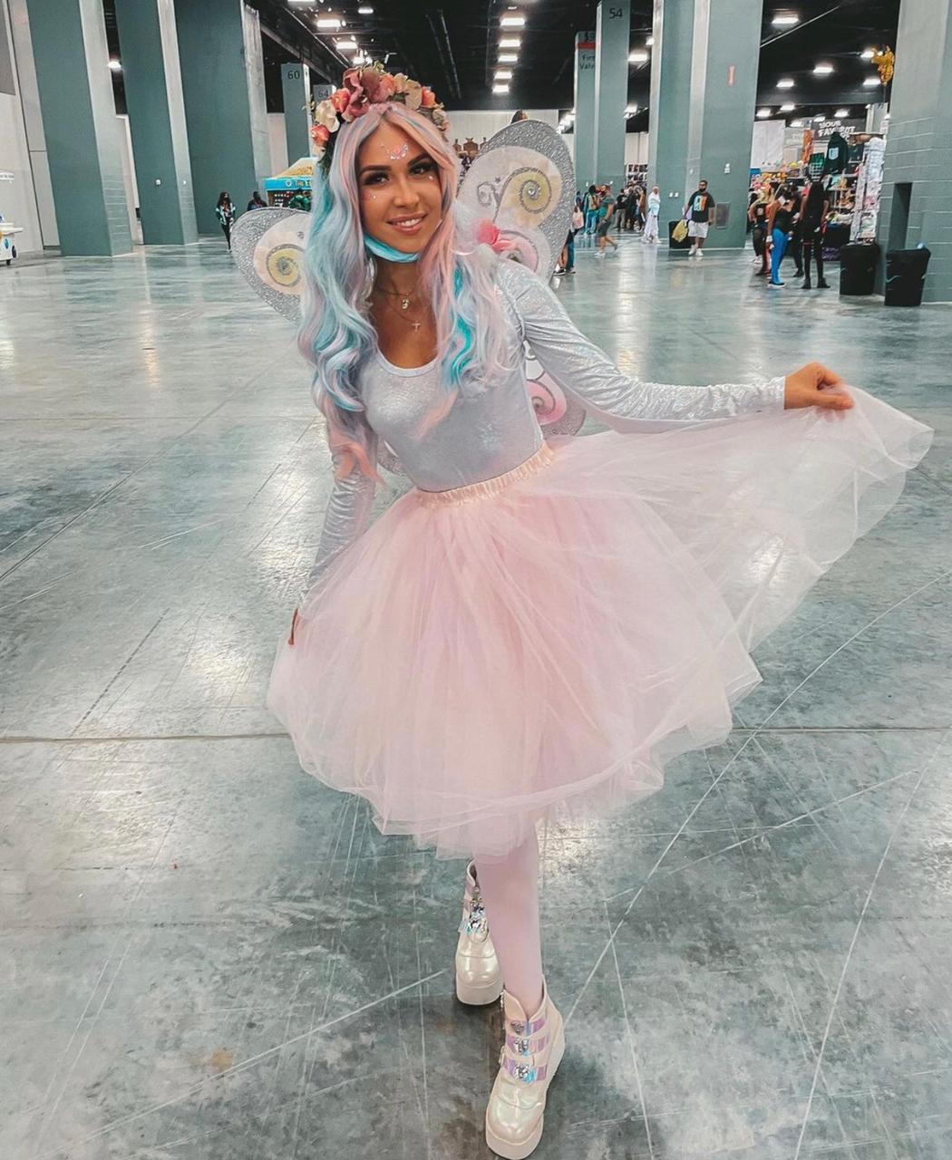 Не хватает в жизни сказки? На такой случай «Ключ-Медиа» подготовил для вас волшебную подборку с участием владимирских фей, принцесс, ведьм, цариц и эльфиек.