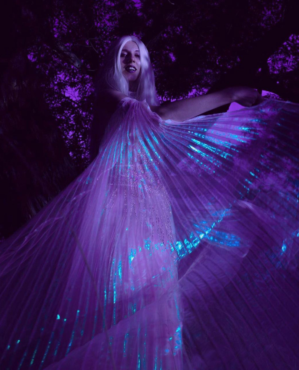 Не хватает в жизни сказки? На такой случай «Ключ-Медиа» подготовил для вас волшебную подборку с участием владимирских фей, принцесс, ведьм, цариц и эльфиек.