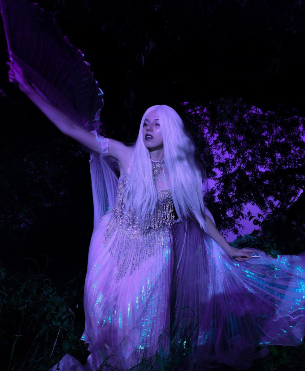 Не хватает в жизни сказки? На такой случай «Ключ-Медиа» подготовил для вас волшебную подборку с участием владимирских фей, принцесс, ведьм, цариц и эльфиек.