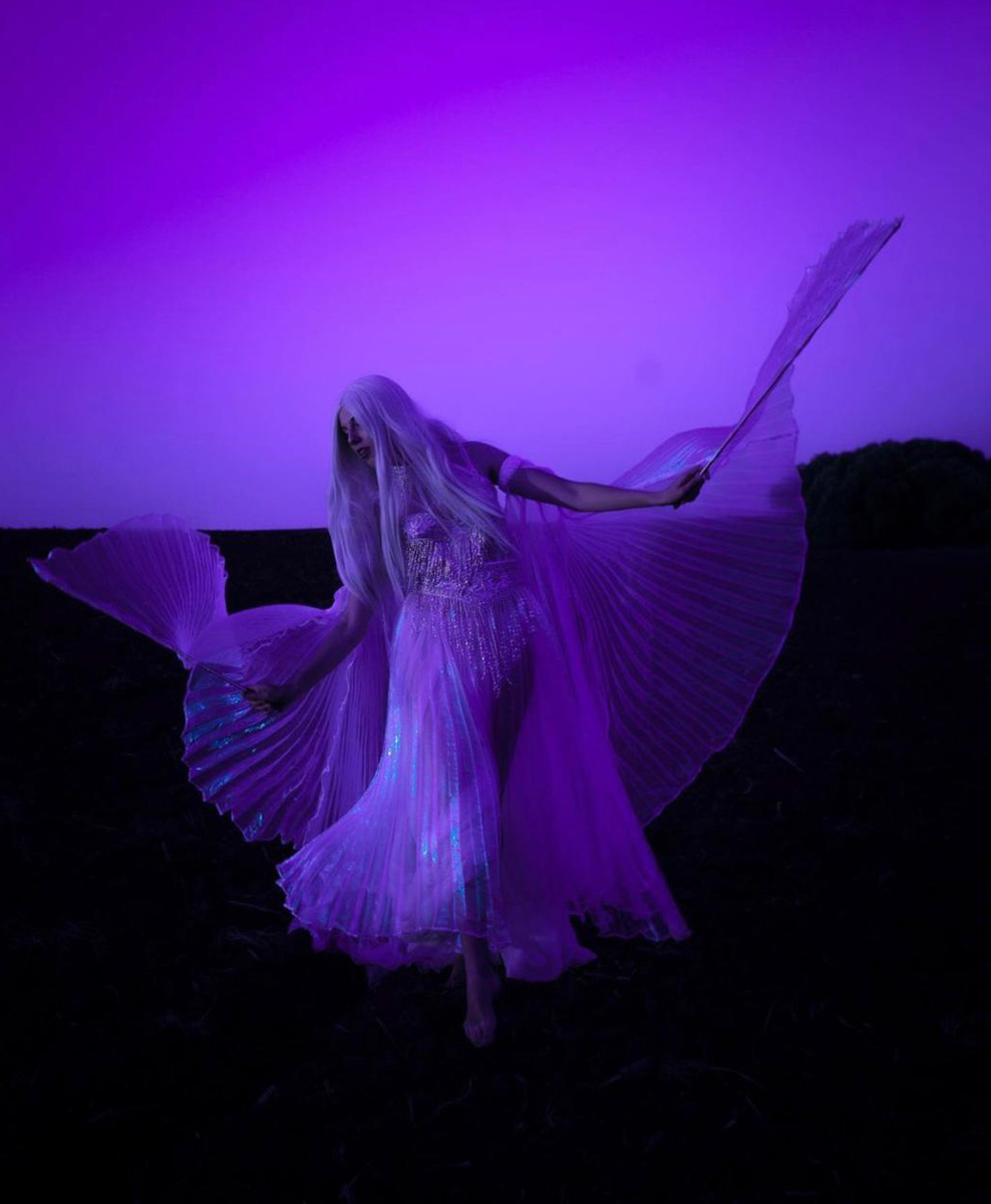 Не хватает в жизни сказки? На такой случай «Ключ-Медиа» подготовил для вас волшебную подборку с участием владимирских фей, принцесс, ведьм, цариц и эльфиек.