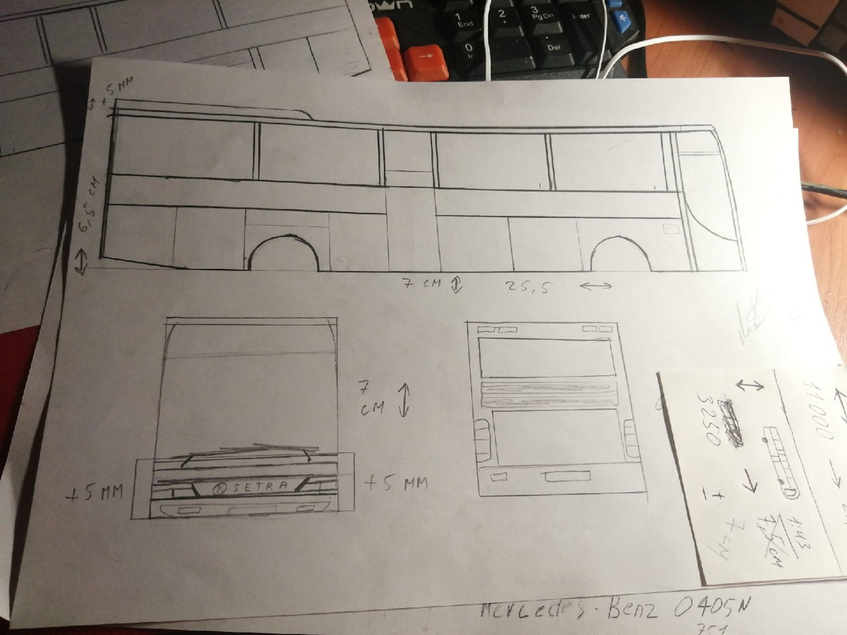 История вдохновленного общественным транспортом кондуктора Данилы Лобанова, который создает точные копии автобусов.