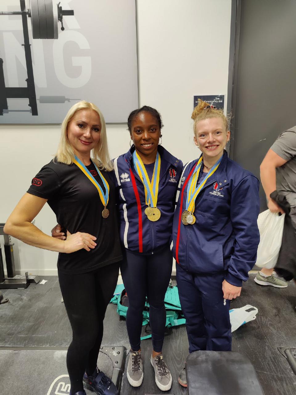 46-летняя владимирская спортсменка Инна Филимонова на чемпионате мира по классическому троеборью в городе Хальмстад была самой старшей из всех участников. При этом ей удалось стать лучшей среди всех россиянок в своей весовой категории!