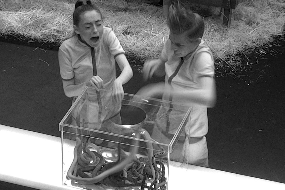 Выпуск экстрим-шоу «Полный блэкаут» на СТС при участии Аланы Чочиевой намечен на 19 октября. Перед премьерой «Ключ-Медиа» расспросил девушку о том, каково преодолевать страхи в компании блогера и редактора глянцевого издания Никиты Турчина