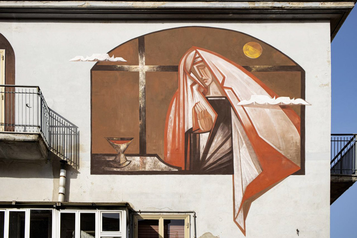 Владимирский художник-монументалист Кирилл Ведерников принял участие в фестивале настенной живописи в Италии. Теперь две работы талантливого земляка украшают фасады города Стильяно