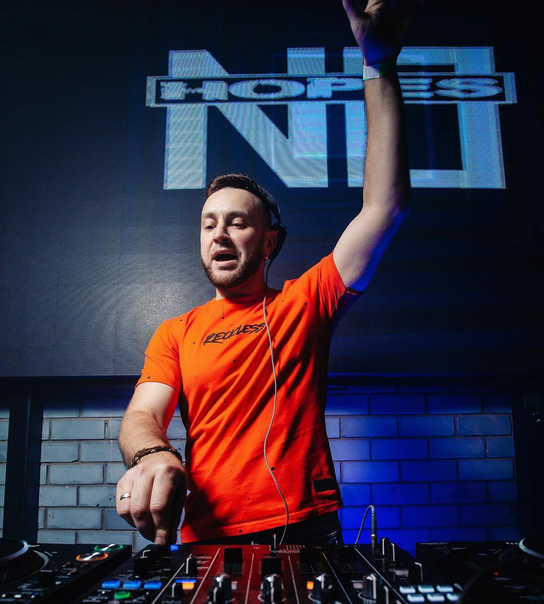 Осень, время премьер. Без лишних слов приступаем к прослушиванию свежих релизов владимирских музыкантов