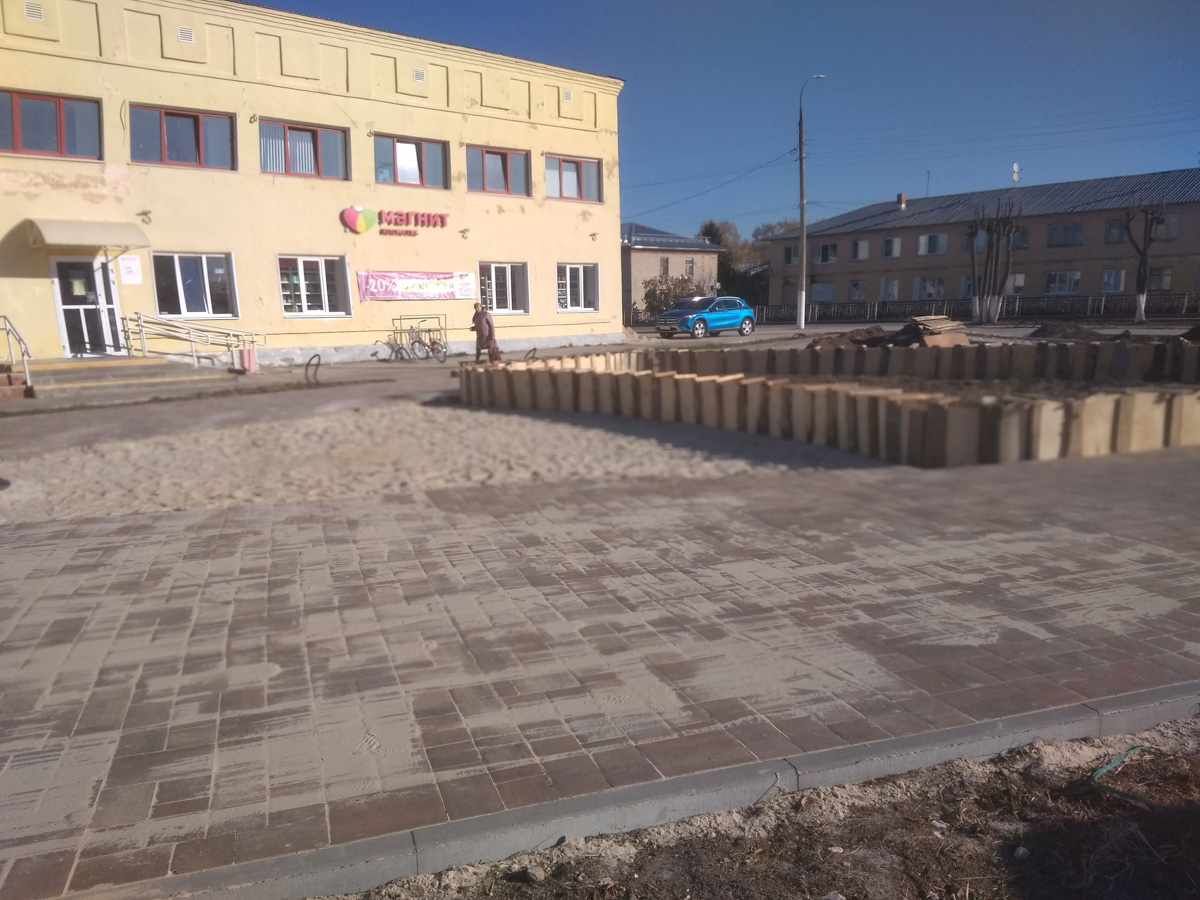 Это почти гадание на картах. Сделают в итоге или нет? Но концепты благоустройств всегда интересны, а потому мы собрали для вас эскизы «Лыбеди» и еще нескольких важных объектов.