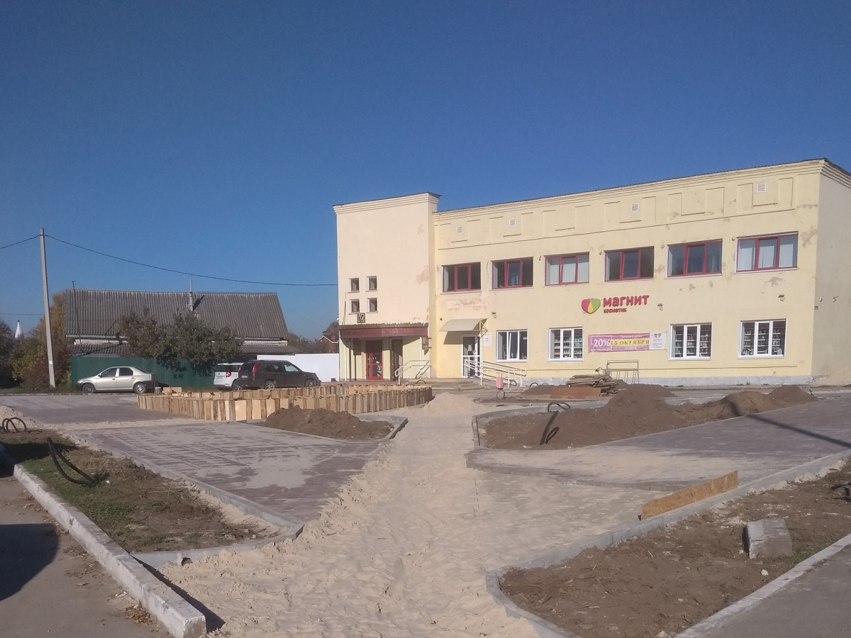 Это почти гадание на картах. Сделают в итоге или нет? Но концепты благоустройств всегда интересны, а потому мы собрали для вас эскизы «Лыбеди» и еще нескольких важных объектов.