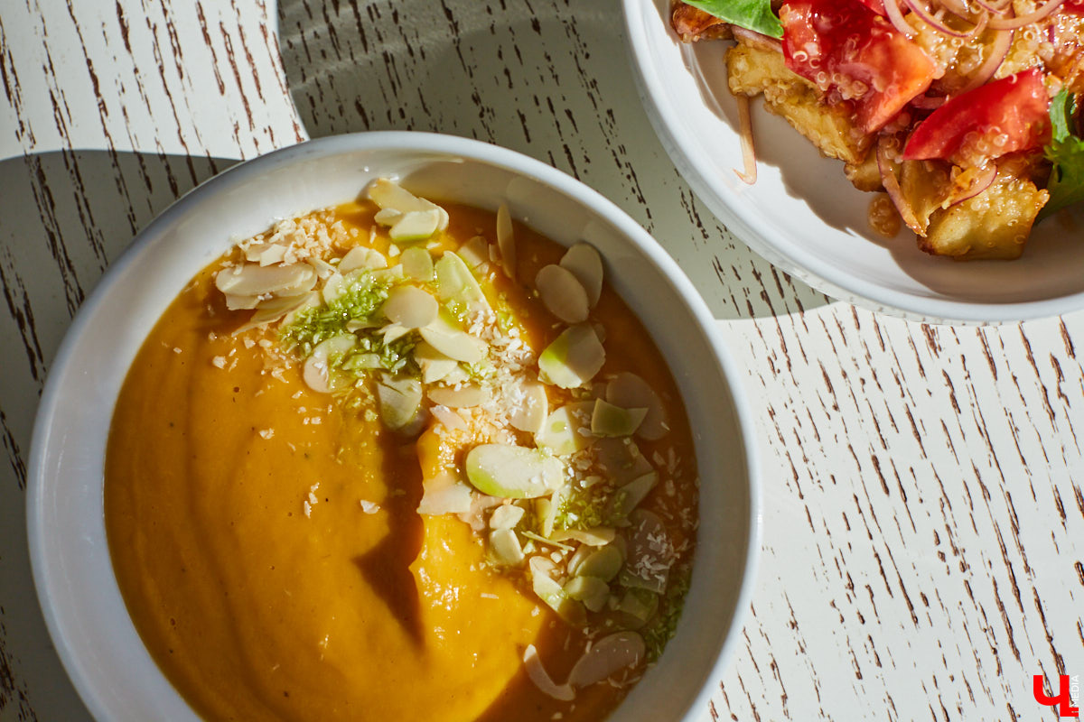 Во Владимире во второй раз проходит конкурс на лучшее предприятие общественного питания. Горожане и гости региональной столицы уже сейчас могут проголосовать за понравившийся ресторан, кафе, бар и сетевое заведение.