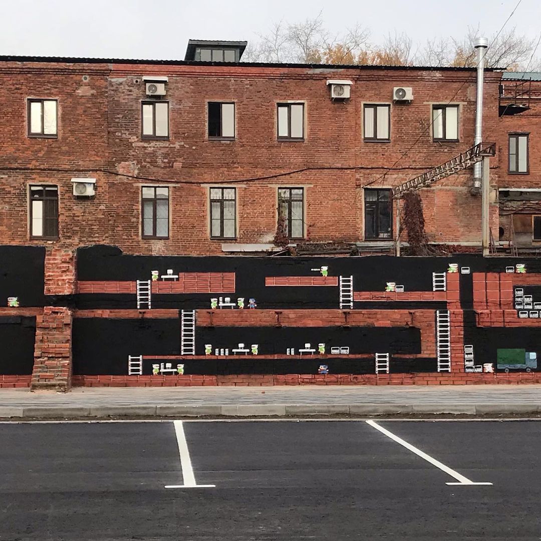 История владимирской Фабрики музыкальных инструментов, сказка возле рынка на улице Егорова и разрисованные теплостанции в новом граффити-обзоре!