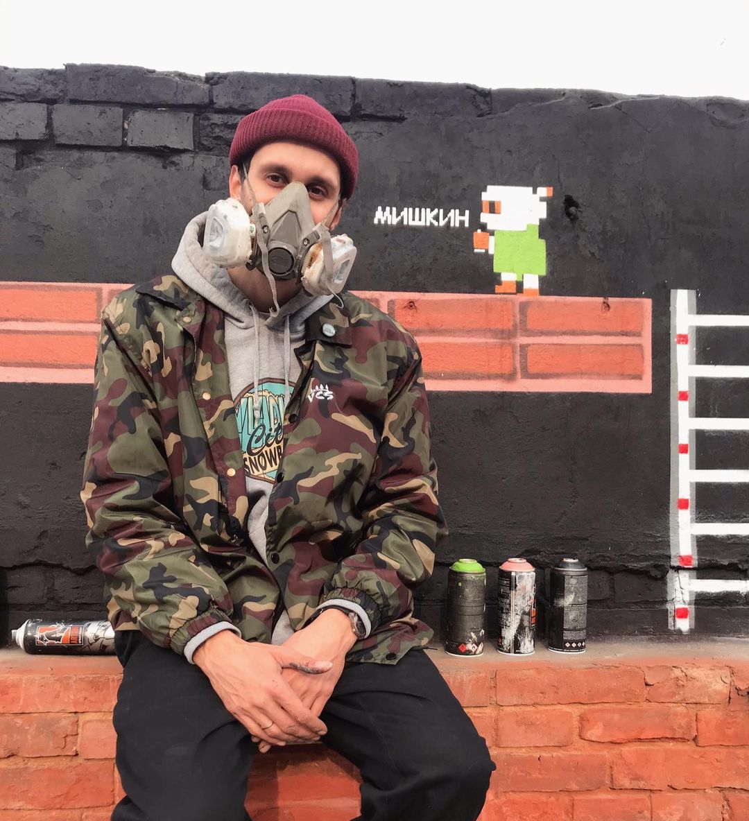 История владимирской Фабрики музыкальных инструментов, сказка возле рынка на улице Егорова и разрисованные теплостанции в новом граффити-обзоре!