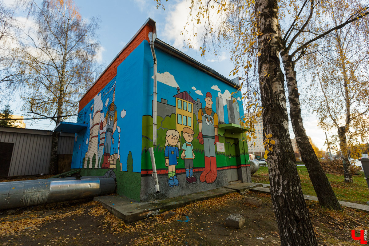 История владимирской Фабрики музыкальных инструментов, сказка возле рынка на улице Егорова и разрисованные теплостанции в новом граффити-обзоре!