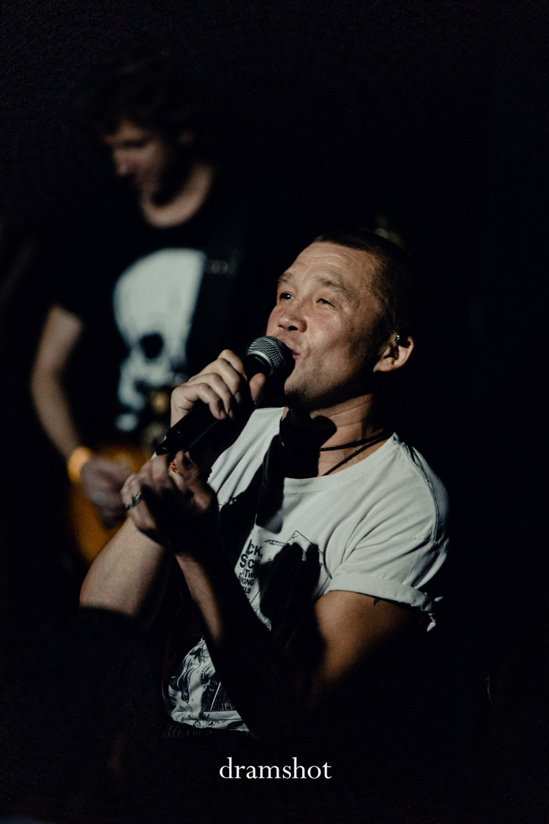 Необоснованная агрессия и владимирская панк-тусовка девяностых в интервью Антона «Пуха» и фоторепортаже с концерта F.P.G., приуроченного ко дню рождения группы.