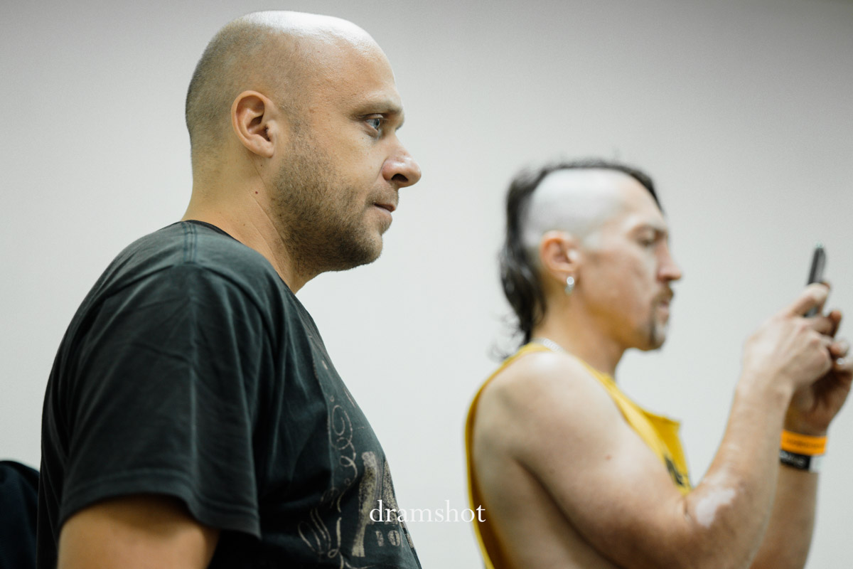 Необоснованная агрессия и владимирская панк-тусовка девяностых в интервью Антона «Пуха» и фоторепортаже с концерта F.P.G., приуроченного ко дню рождения группы.