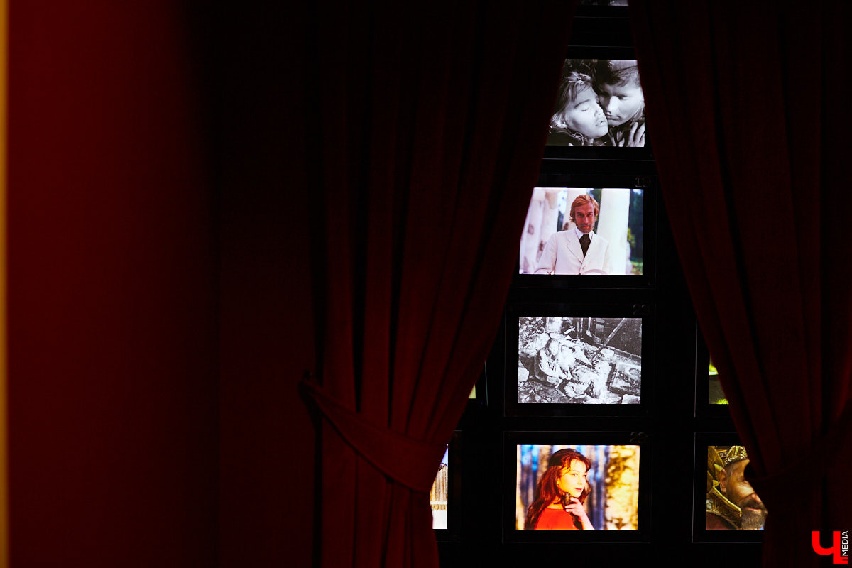 В Суздале сняли более 80 фильмов. А место, где узнать подробности про творческий процесс, все не появлялось. Его ждали лет 20,, и вот свершилось. Показываем новый Дом кино крупным планом.