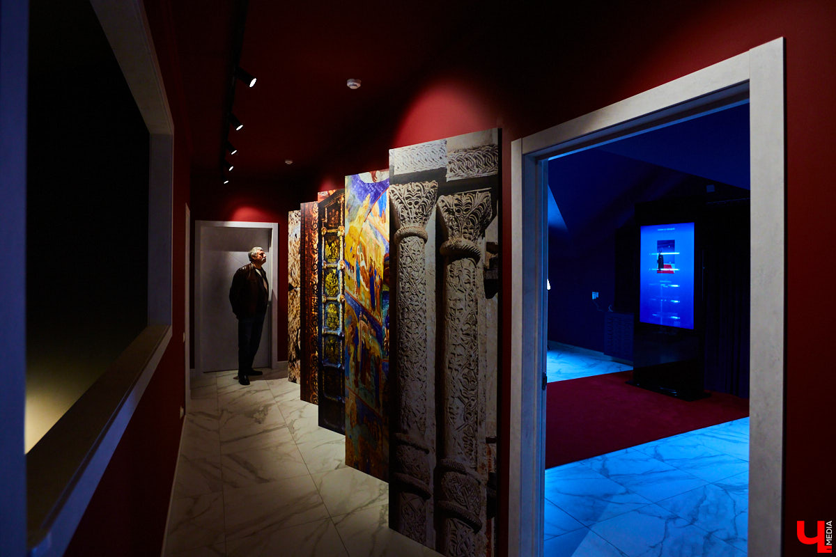 В Суздале сняли более 80 фильмов. А место, где узнать подробности про творческий процесс, все не появлялось. Его ждали лет 20,, и вот свершилось. Показываем новый Дом кино крупным планом.