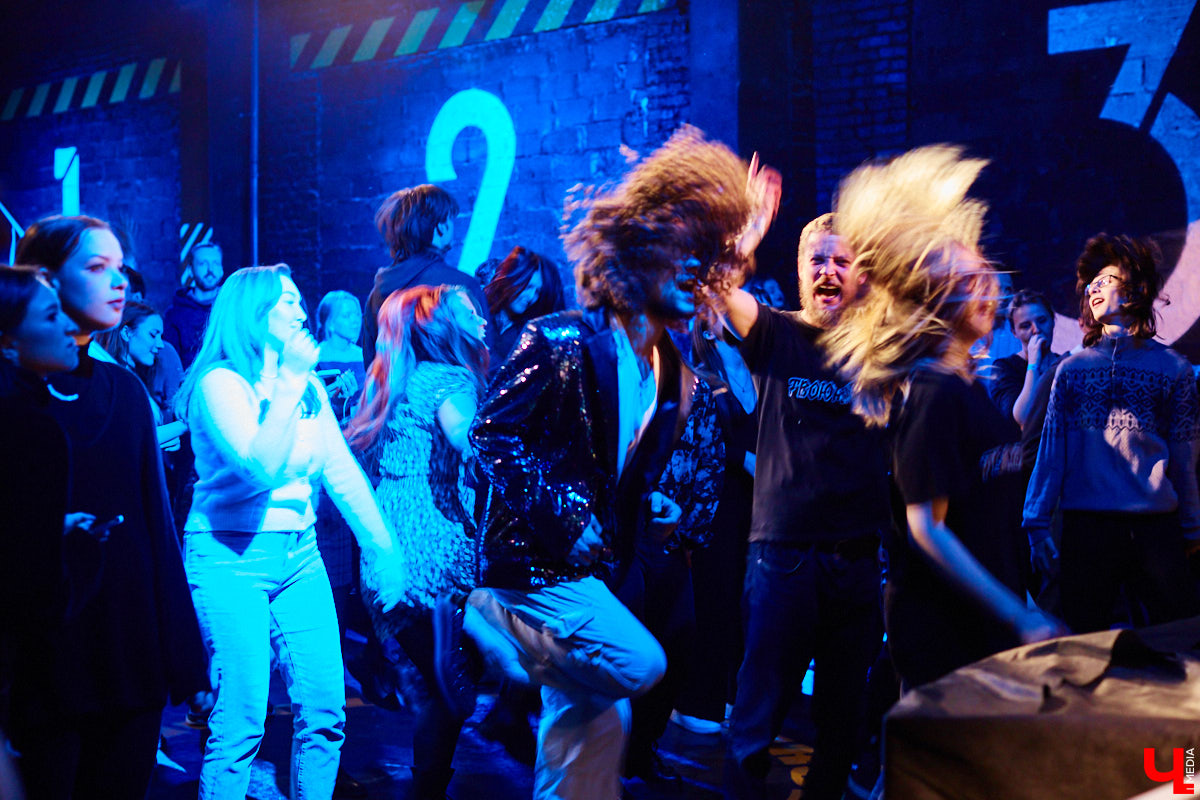 Разбираемся, как обстоят ковидные дела в наших краях, какие заведения и при каких условиях будут работать, а также отвечаем группе «Вирус», нужно ли идти на учебу или получится забить.