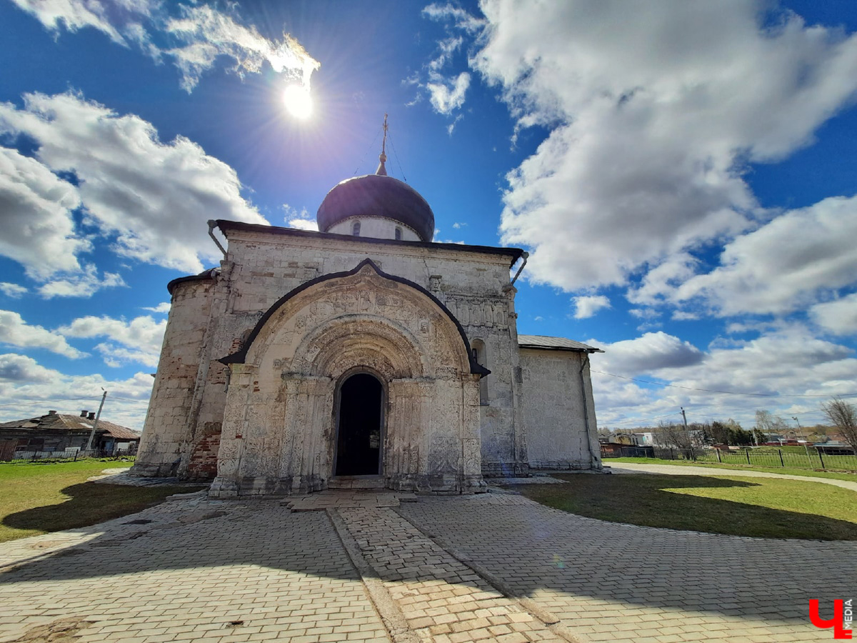 Новые детские площадки, спортивная арена, бульвар — далеко не полный список того, что растет и множится в городах 33-го региона. Собрали для вас свежие фото. И перспективы, и итоги — все в обзоре.