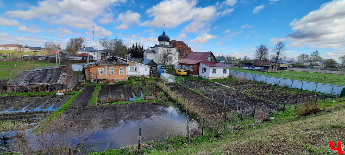 Новые детские площадки, спортивная арена, бульвар — далеко не полный список того, что растет и множится в городах 33-го региона. Собрали для вас свежие фото. И перспективы, и итоги — все в обзоре.
