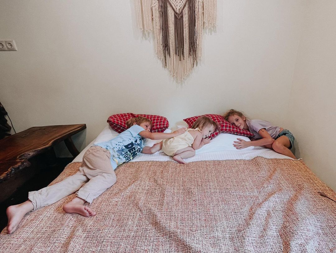 «Ключ-Медиа» узнал у владимирских многодетных мам, насколько сложно воспитывать детей и строить карьеру в современном мире.