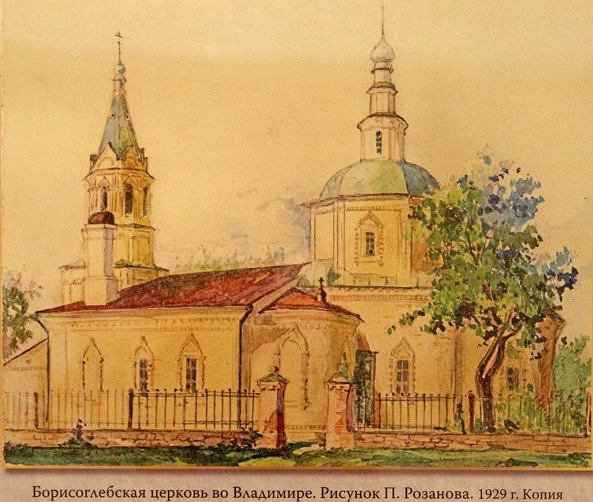 Всем владимирцам знаком парк «Липки» рядом с Соборной площадью. А вот многие ли горожане догадываются о том, что напротив Исторического музея раньше стоял храм Бориса и Глеба? О церкви-призраке для «Ключ-Медиа» поведала экскурсовод Татьяна Быкова.