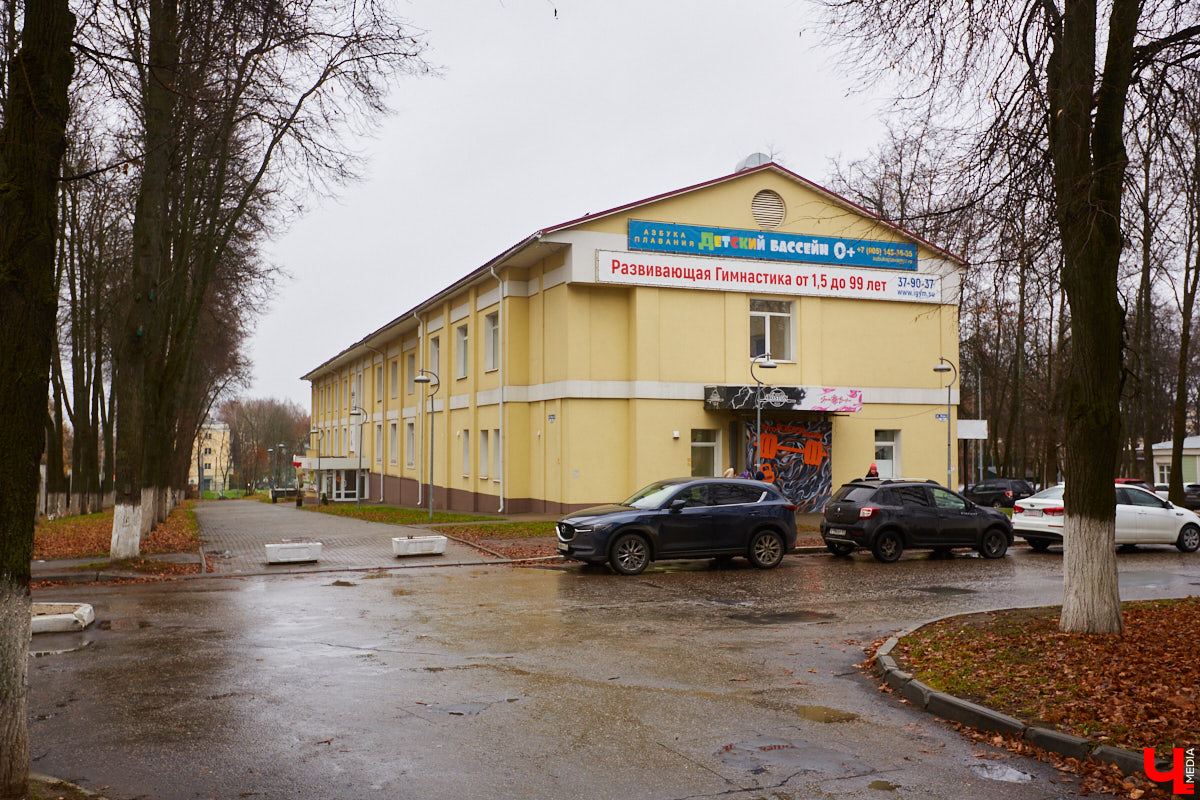 Гимнастический клуб «I gym» - явление уникальное. В зоне Центрального городского парка находится целый центр, где детей обучают гимнастике с самого раннего возраста! А с недавних пор здесь рады видеть детишек с ограниченными возможностями.