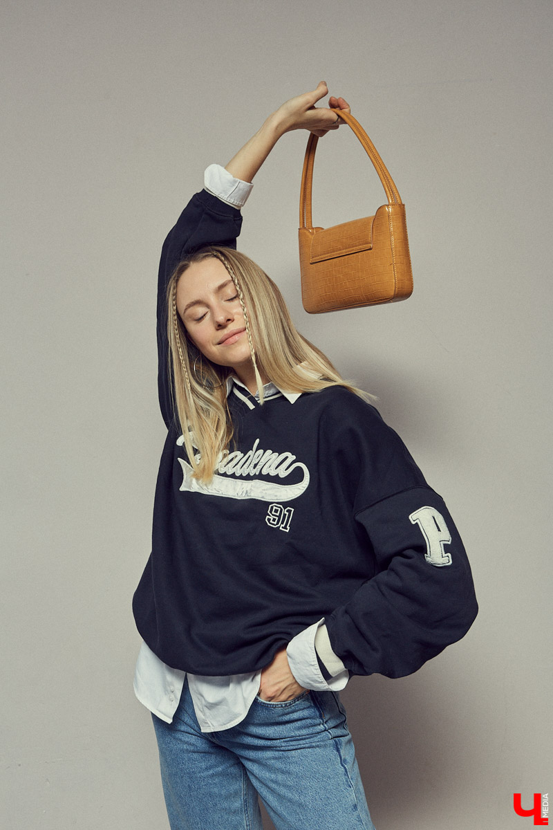 Должность SMM-менеджера владимирского бьюти-салона или карьера баскетболистки? Как Анне Керн удается выражать себя через контрасты спортивной и творческой деятельности, разбирался «Ключ-Медиа» в стенах студии HEYDAY.