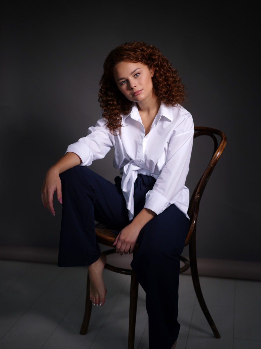 Студентка академии искусства Таисия Орлова рассказала о съемках в сериале у номинанта на «Оскар» и в комедии с ментами и зомби.