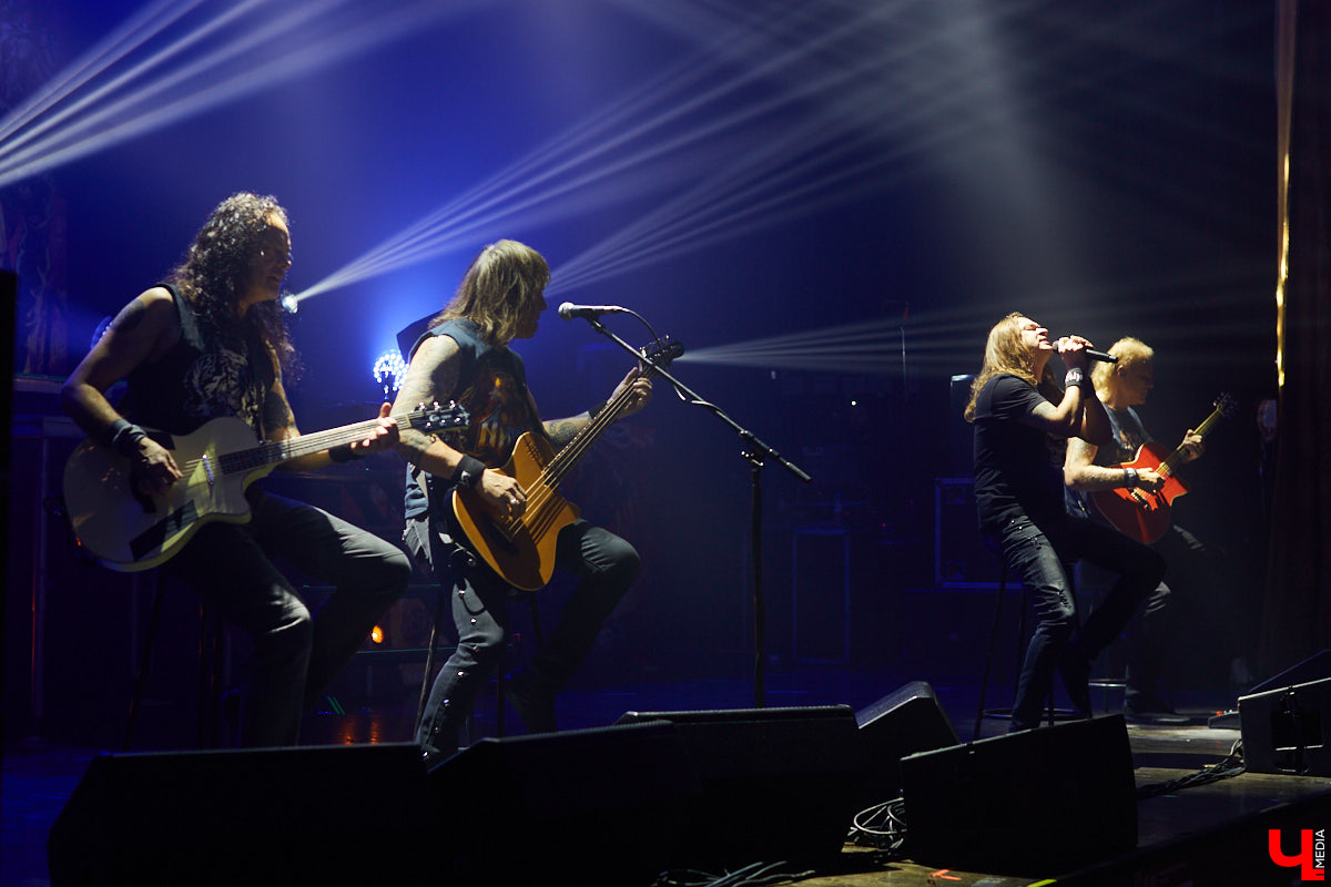 В это нестабильное время приезд во Владимир легенды отечественного хэви-метал группы «Ария» воспринимается как чудо. Но вот музыканты — на сцене Art Hall.