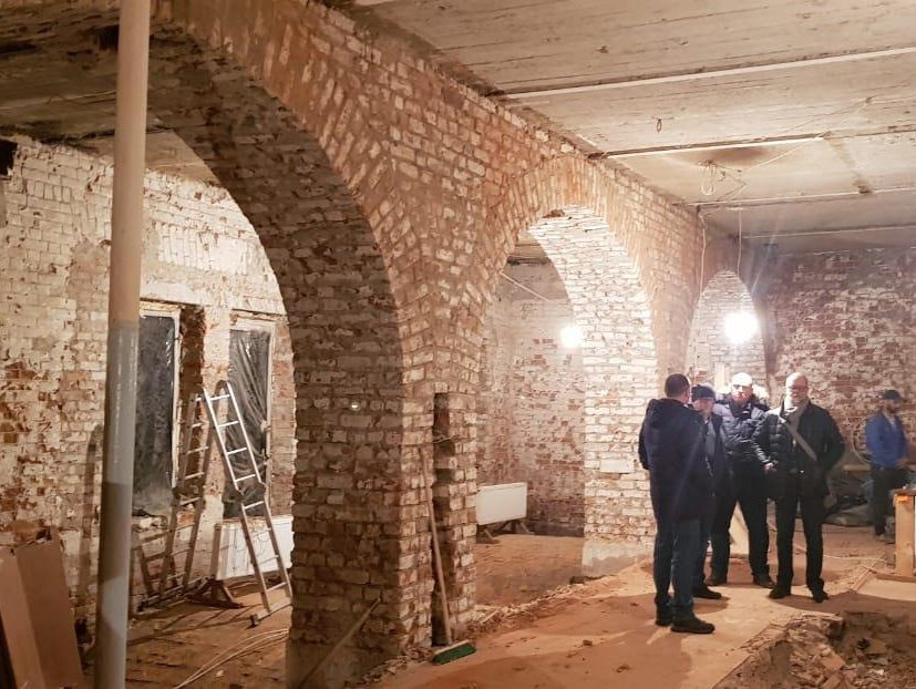 Была заброшка — станет туристическим объектом. Позитивные и не очень перемены в облике Суздаля, который сейчас готовят к 1000-летию.