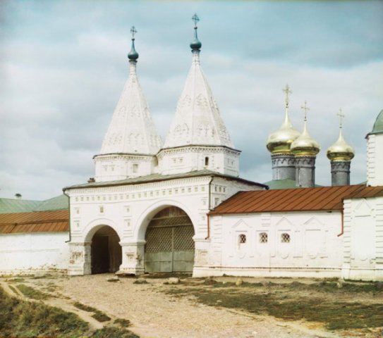 Была заброшка — станет туристическим объектом. Позитивные и не очень перемены в облике Суздаля, который сейчас готовят к 1000-летию.