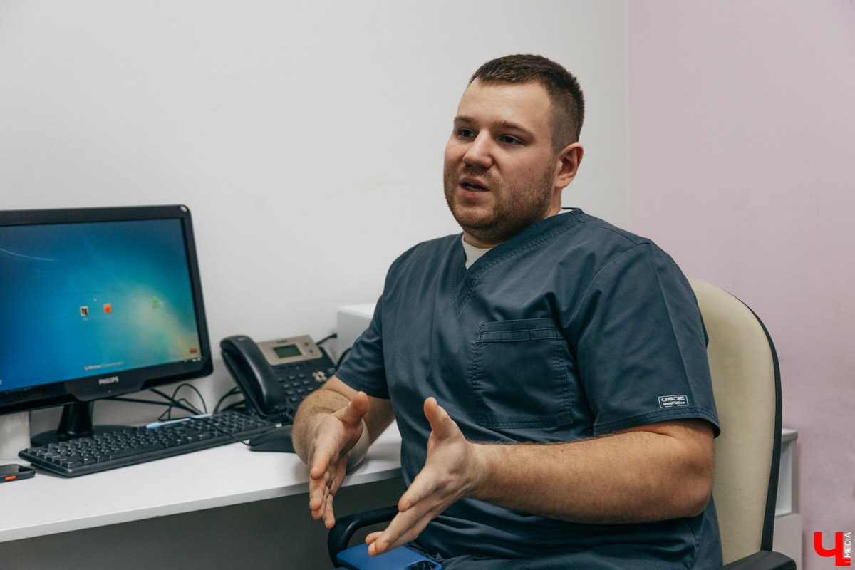 Начать новый год с новой белоснежной улыбкой — легко! Профессиональную помощь по обретению и восстановлению зубного ряда оказывают в «Лавиани». С «Ключ-Медиа» экспертным мнением на этот счет поделились врачи клиники — стоматолог-ортопед Никита Кадыков и хирург-имплантолог Алексей Комаров.