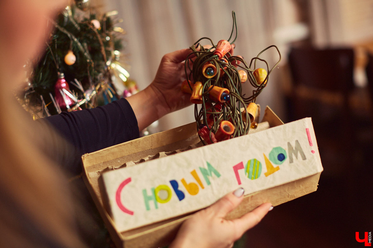 Ольга Калюжная любит собирать антикварные вещи. Недавно она купила дом, на чердаке которого, к своему удивлению, обнаружила целый чемодан сокровищ советского времени!